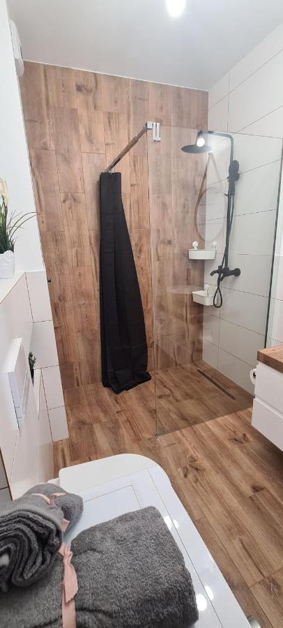 61 - Apartamenty Siedlce - Nowy Apartament W Centrum Przy Ul 3 Maja 51A Dış mekan fotoğraf